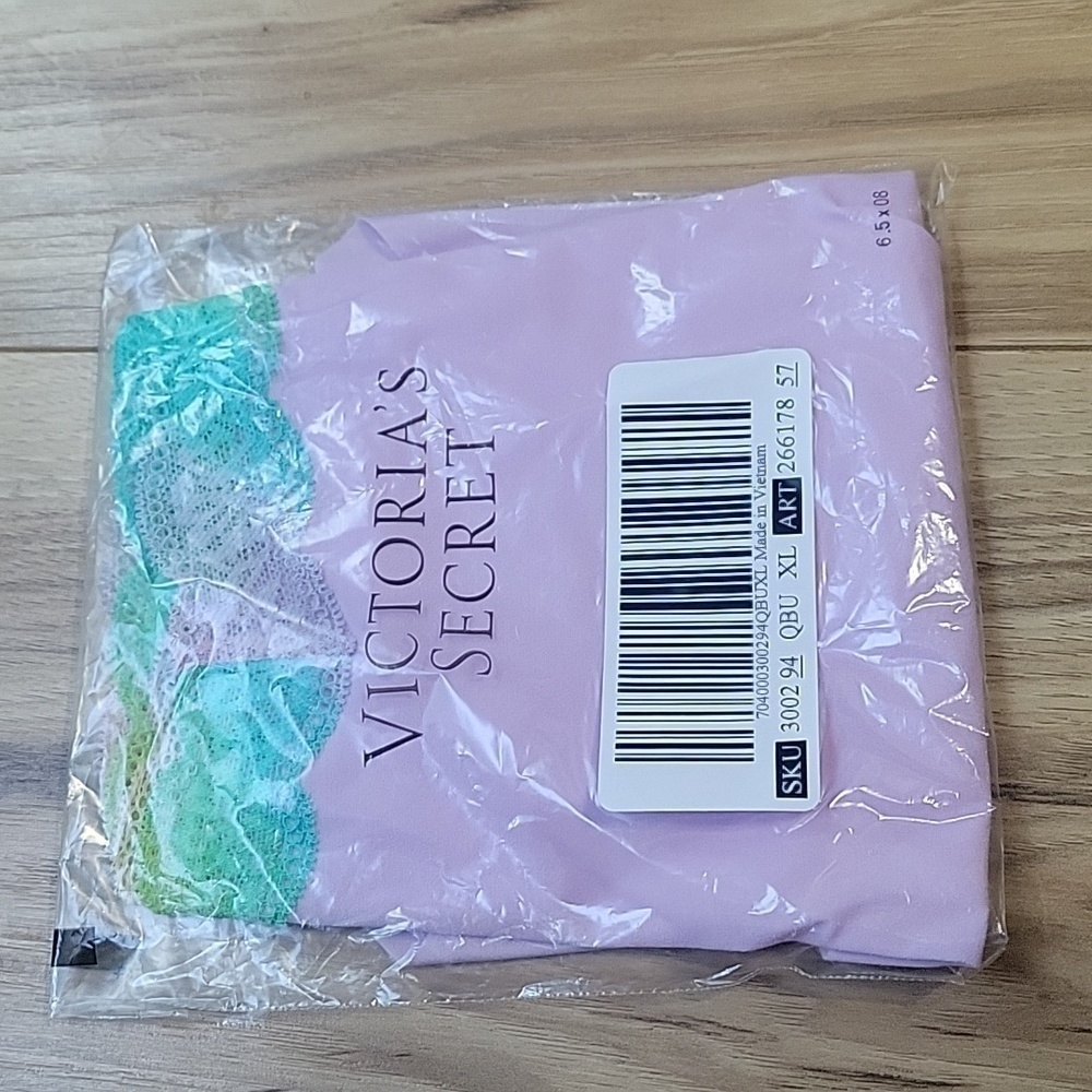 VS PINK NO SHOW BOY SHORTS WITH LACE WAISTBAND - XL - Picture 3 of 4